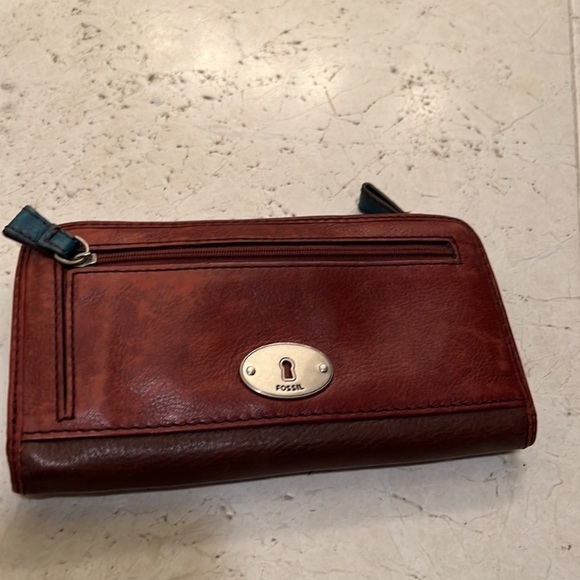 Fossil Brown Leather Wallet Teal Giraffe Detail Bohemian w Fossil Dust Bag - Picture 2 of 15